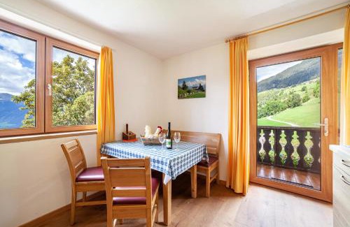 Laudes Apartment | Fichtenhof Wohnung Enzian