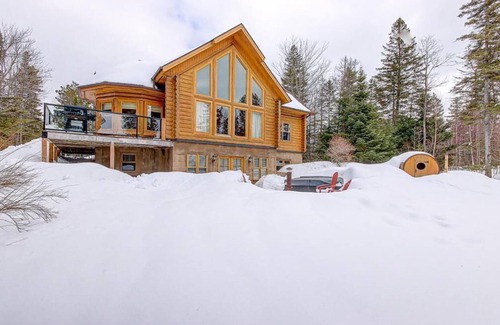 Fiddler Lake Resort House | Fiddler Lake 72 Canadian cottage