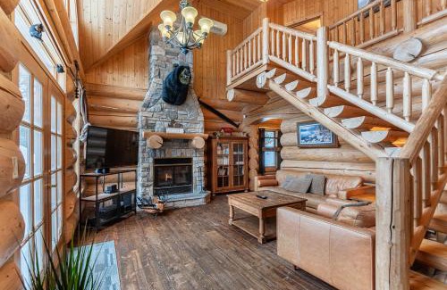 Fiddler Lake Resort Ski Chalet | Fiddler Lake Resort Chalet 14 Ours