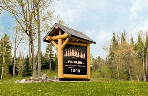 Fiddler Lake Resort Ski Chalet | Fiddler Lake Resort Chalet 93 Moose