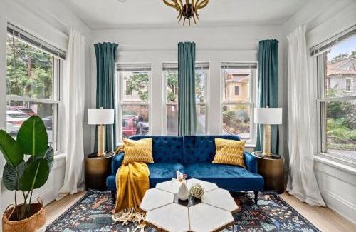 Candler Park Apartment | Field of Green