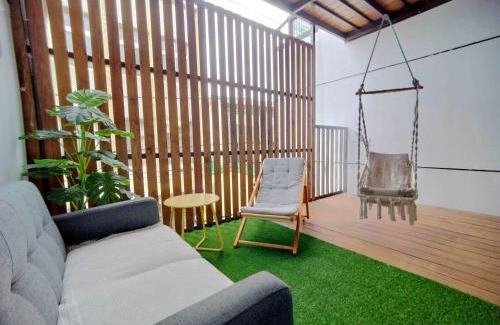 Jiaoxi House | Field Trail Homestay