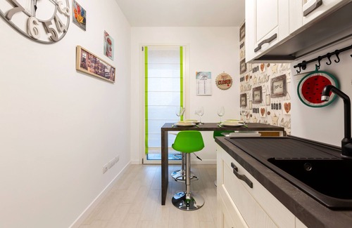 Milan Apartment | Fiera Milano Flat with Garage