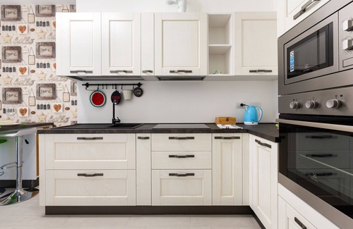 Milan Apartment | Fiera Milano Flat with Garage