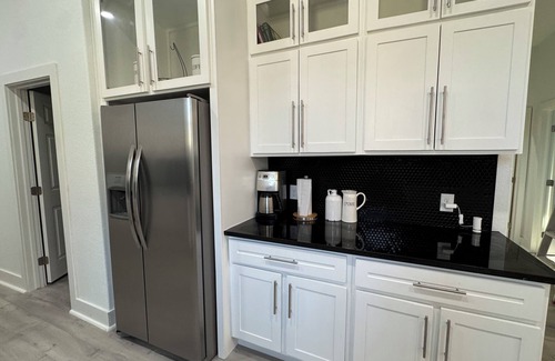 Eastside Promise Neighborhood House | Fiesta House 3-bedroom house in Historic Downtown San Antonio