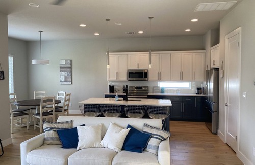 Granite Shoals House | FIFTY SHADES OF FUN - Waterfront home of Lake LBJ