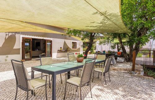 Sao Bartolomeu de Messines House | Figs on the Funcho Self Catering - A River side Location