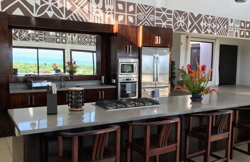 Lautoka House | Fiji Luxury Pool Villa 2
