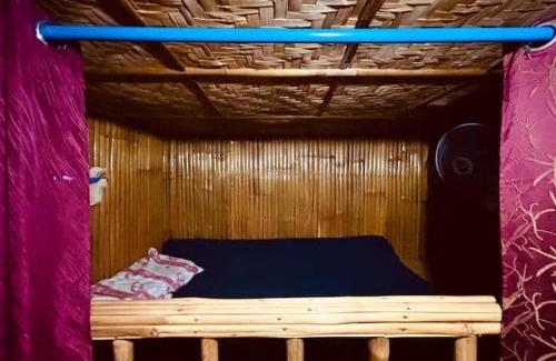 Daanbantayan House | Filipino Heritage- Kapwa Inspired Tahanan - Vagabond Homestay