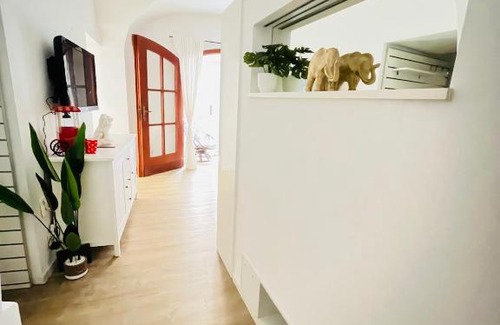 Altstadt Apartment | FILMAP- charmante Kreuzgewölbe-Whg im Herzen der Altstadt-Ideal für Paare & Geschäftsreisende