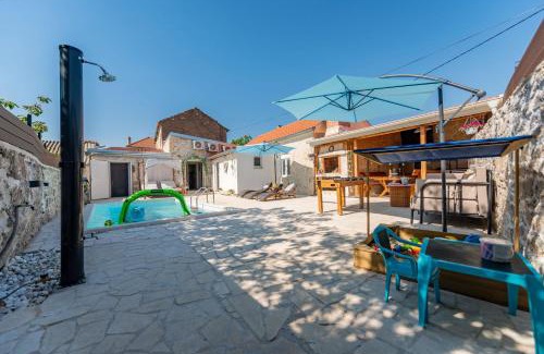 Zemunik Donji Apartment | Filotea