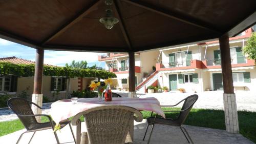 Sfakiotes Apartment | Filoxenia Kontogiannis