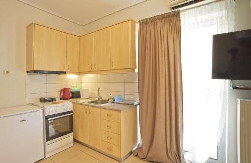 Chaidari Apartment | Filoxenia Modern Apt with Balcony near Athens Ctr