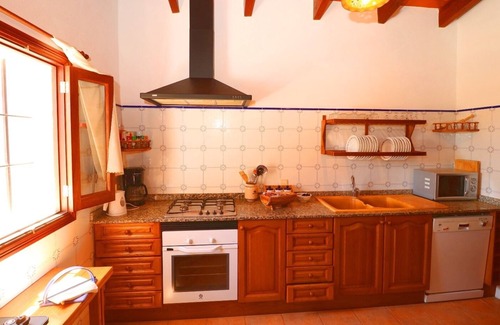 Campos Villa | Finca "Alcoraia" with Private Pool, Terrace and Wi-Fi