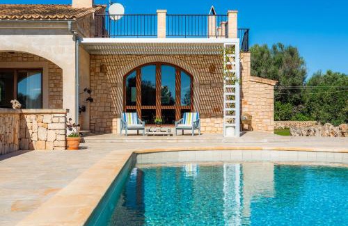 Es Llombards Villa | Finca Can Simonet