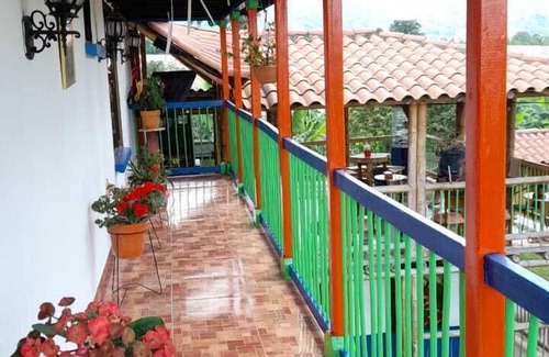 Calarca Hotel | Finca hotel la perla