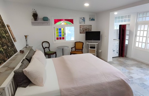 La Mancha House | 'Finca Icod' with Lake View, Private Terrace and Wi-Fi