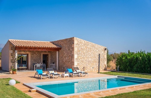 Buger House | Finca in Buger with Pool near Alcudia Beach