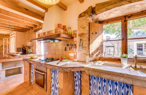 Costitx House | Finca in Mallorca with Private Pool & BBQ