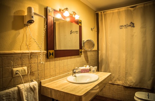 Capileira Hotel | Finca Los Llanos