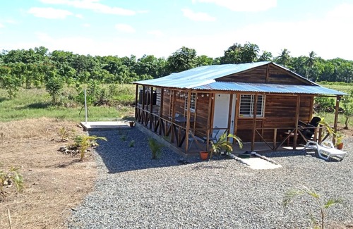 Monte Plata Cottage | Finca Los Yenapos, Tranquila Pero muy Bien Comunicada