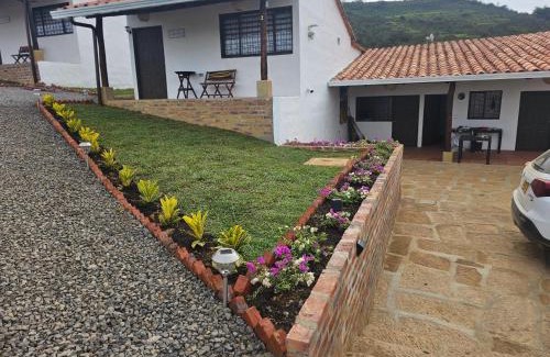 Barichara Cabin | Finca Mr Bueno