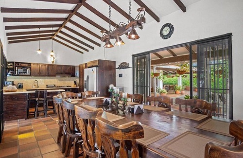 Cali Cottage | Finca Palmeras | Pool | Jacuzzi | Game Room | Cali