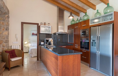 Inca Villa | FINCA POU NOU - Fantastic villa, with private pool, at only 750 meters from Inca. Free WiF