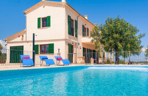 Petra House | Finca Son Puca - fenced in pool