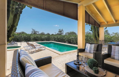 Es Llombards House | Finca Taconera