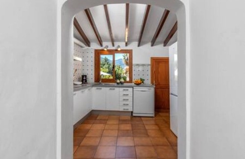 Biniaraix House | Finca Xesca - Three Bedroom House, Sleeps 6