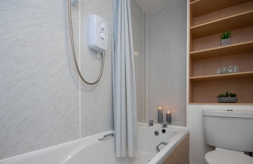 Aberdeen West End Apartment | ✪ Find DWELLCOME HOME Ltd ✪ 100Mbps 1 bedroom Apartment