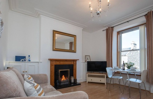 Aberdeen West End Apartment | ✪ Find DWELLCOME HOME Ltd ✪ 100Mbps 1 bedroom Apartment