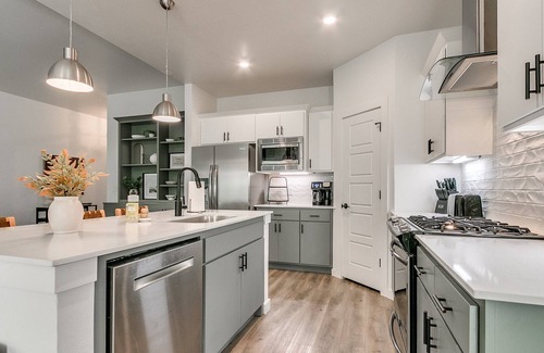 Edmond House | Find Your Bliss on 183rd