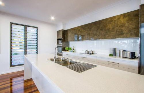 Agnes Water House | Finding Solace - Sunrise at 1770