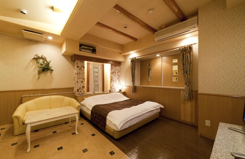 Moriyama Hotel | Fine Biwako I
