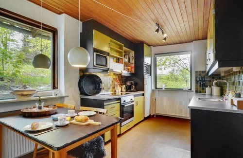 Frostrup House | "Finelly" - 7km from the sea by Interhome