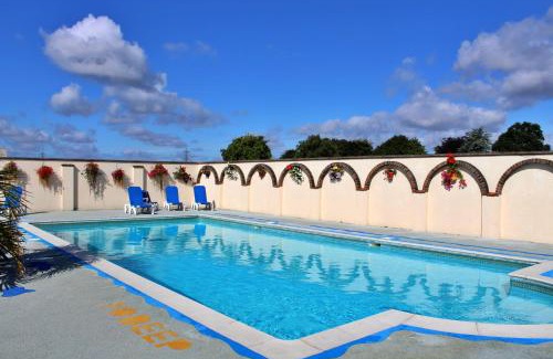 Wimborne House | Finest Retreats - The Barkley
