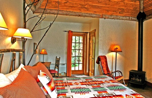 Skaneateles Cabin | Finger Lakes Lodging