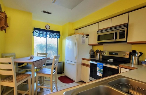 Goodview House | Finnegan's Wake - SML