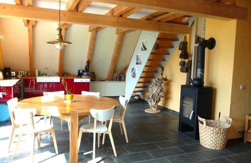 Dranske House | Finnhaus 200m from the Baltic Sea coast, sea view to Hiddensee, free WiFi