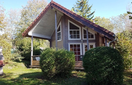 Chaux-des-Crotenay Ski Chalet | .finnish chalet with sauna entrance to haut jura nature park, open countryside