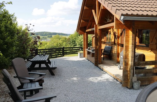 Diemelsee House | Finnish log cabin with hot tub near Willingen and Lake Diemel