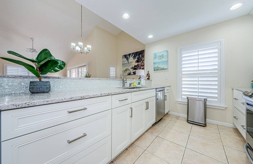 Clearwater Beach Condo | Fins up! | Condo Steps from the Sand