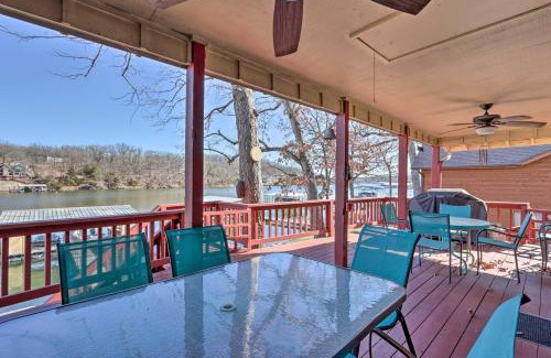 Gravois Mills House | Fire Pit and Dock Lake of the Ozarks Hiller Haus