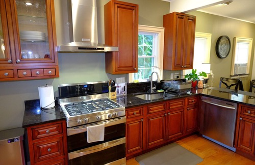 McKownville House | /Fire Place Bungalow 1917 SUNY Eagle Hill 6Beds 2Baths