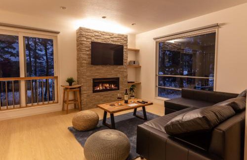 Echo Land Apartment | Firefly Apartments