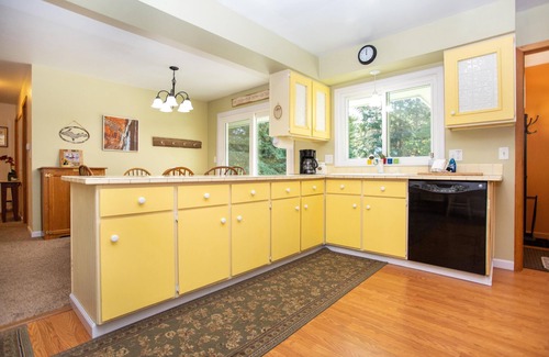 Grand Marais House | Firefly House - Comforts of home across from beach/campground