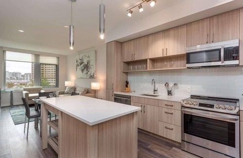 Reston Apartment | Fireplace Lounge, Pool & Fitness Center | Near Lake Fairfax Park