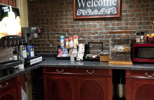 Waterville Hotel | Fireside Inn & Suites Waterville